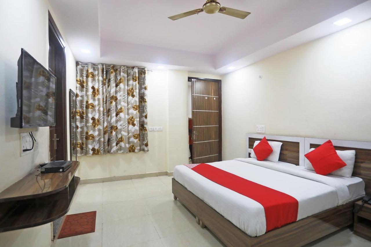 Hotel Rampal Palace Neu-Delhi Exterior foto